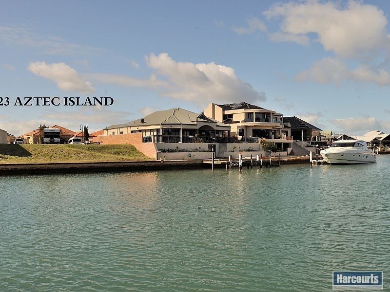23 Aztec Island Retreat, Halls Head WA 6210