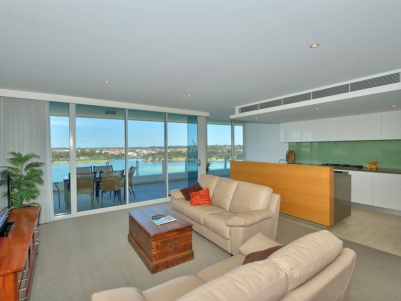 703/5 Marco Polo Drive, Mandurah WA 6210