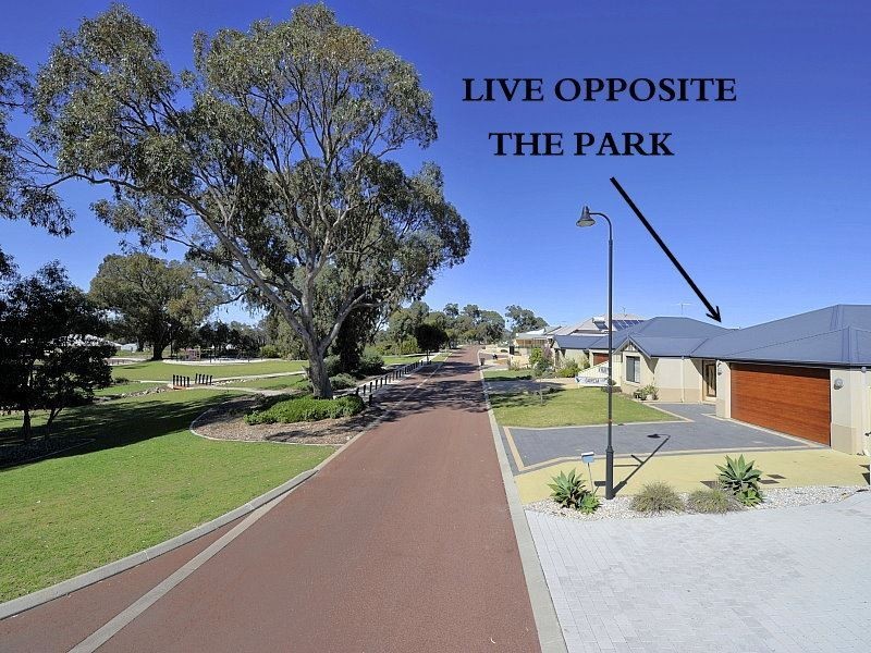 27 Malata Ridge, Lakelands WA 6180