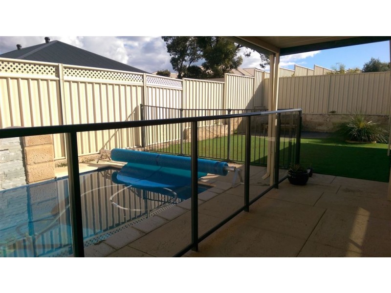 49 Ballard Meander, Lakelands WA 6180