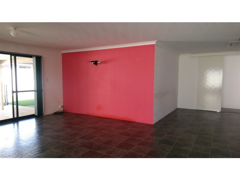 49 Ballard Meander, Lakelands WA 6180