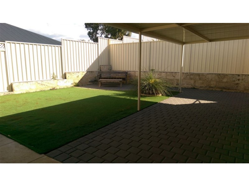 49 Ballard Meander, Lakelands WA 6180