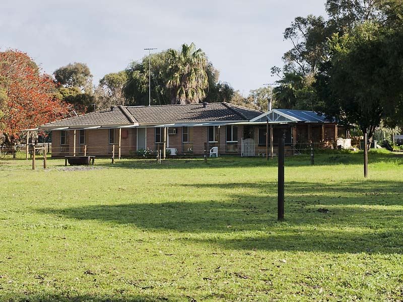 52 Jannali Road, Furnissdale WA 6209