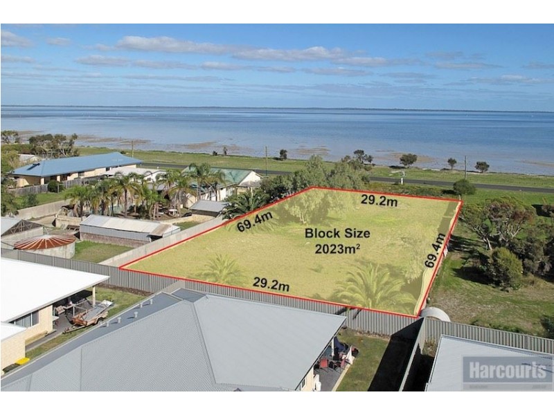 15 John Street, Coodanup WA 6210