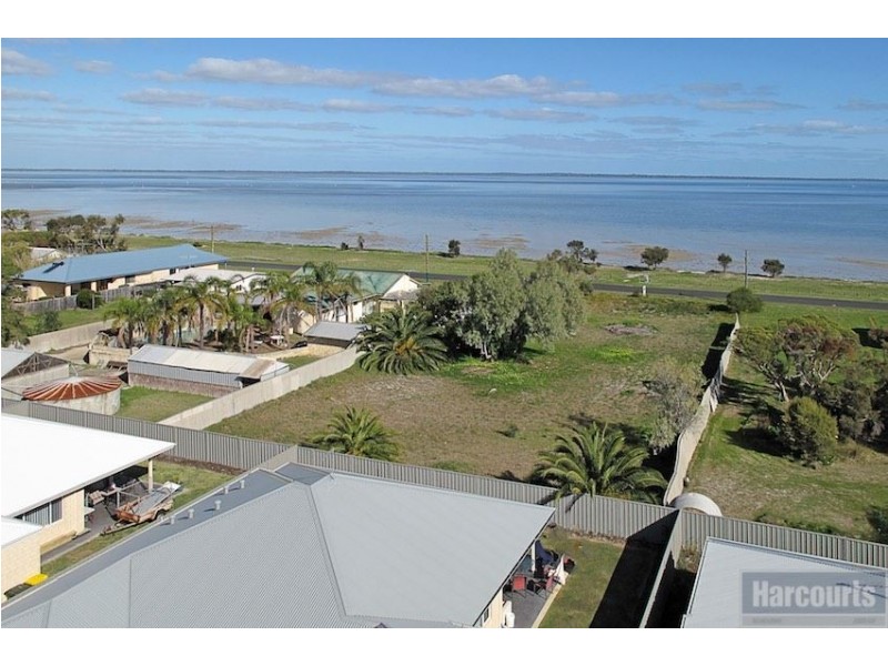 15 John Street, Coodanup WA 6210