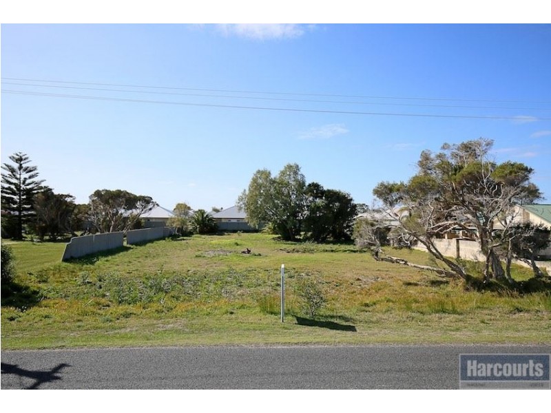 15 John Street, Coodanup WA 6210