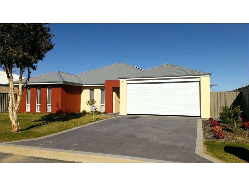 20 Vaucluse Way, Coodanup WA 6210