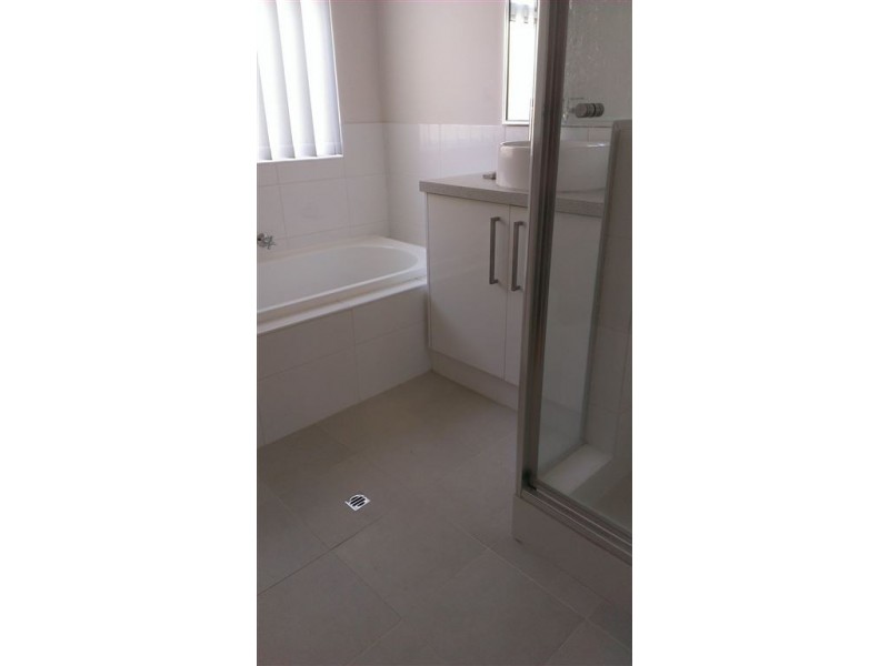 20 Vaucluse Way, Coodanup WA 6210