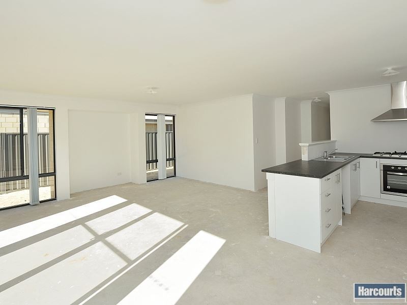 43 Cervantes Drive, Erskine WA 6210