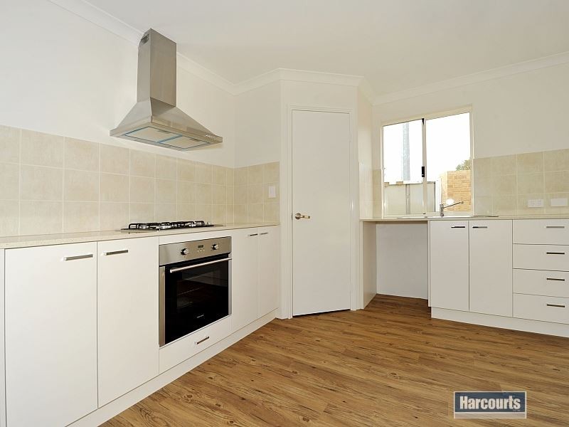 1/1 Kwella Entrance, Greenfields WA 6210