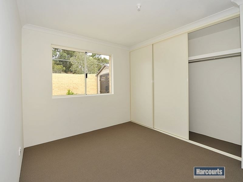 1/1 Kwella Entrance, Greenfields WA 6210