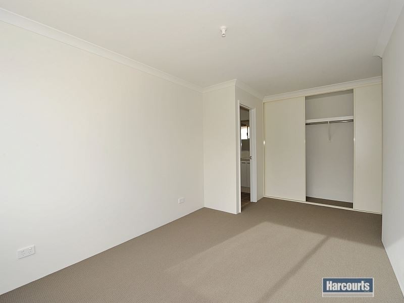 1/1 Kwella Entrance, Greenfields WA 6210