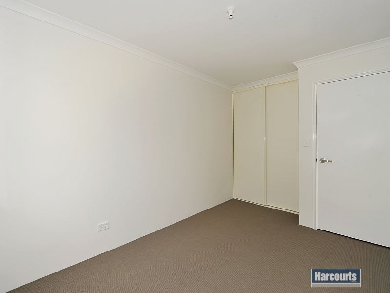 1/1 Kwella Entrance, Greenfields WA 6210