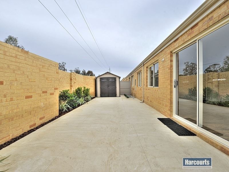 1/1 Kwella Entrance, Greenfields WA 6210
