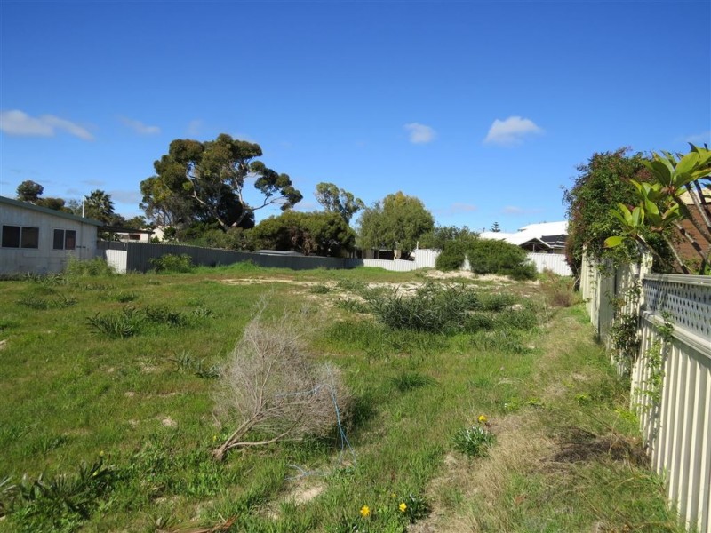 38 Dampier Drive, Golden Bay WA 6174