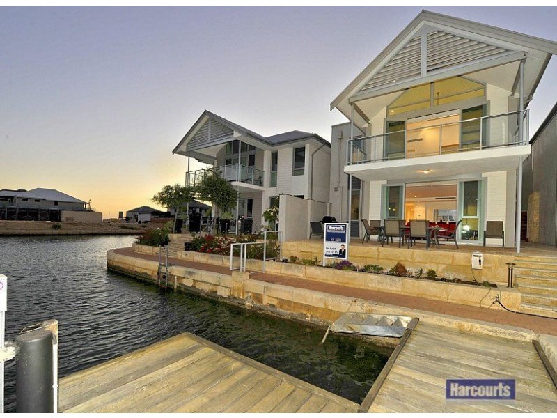 30 Trade Winds Retreat, Dudley Park WA 6210