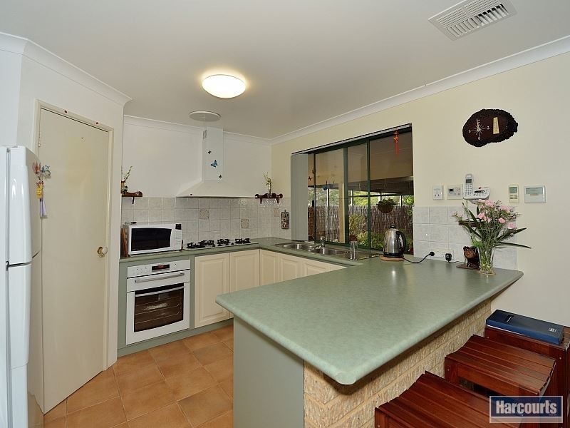 11 Moores Road, Pinjarra WA 6208