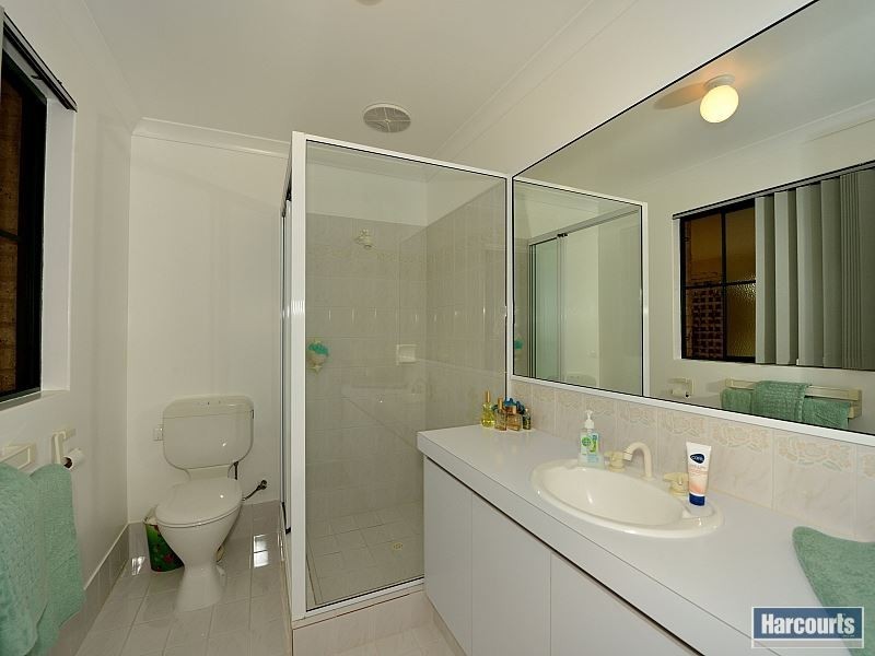 11 Moores Road, Pinjarra WA 6208