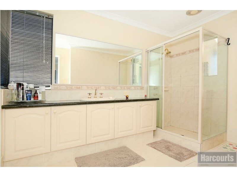 72 Voyager Close, Wannanup WA 6210