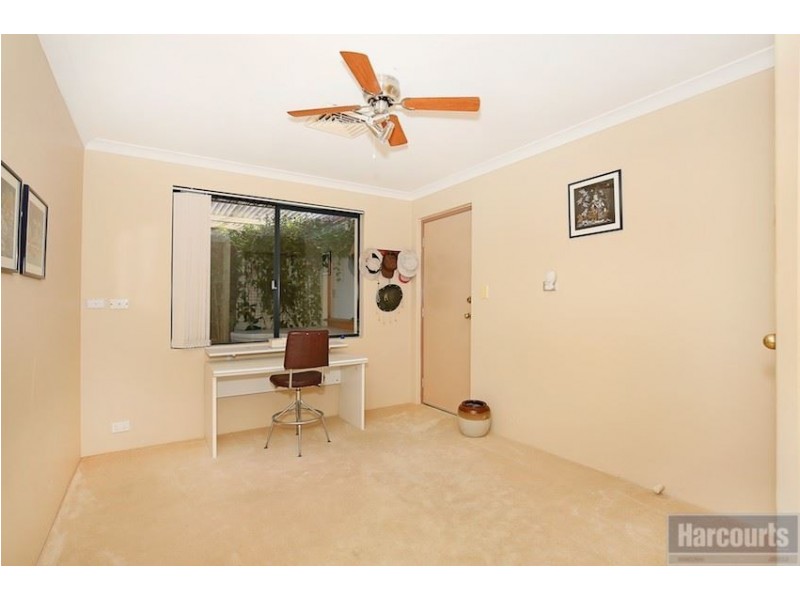 72 Voyager Close, Wannanup WA 6210