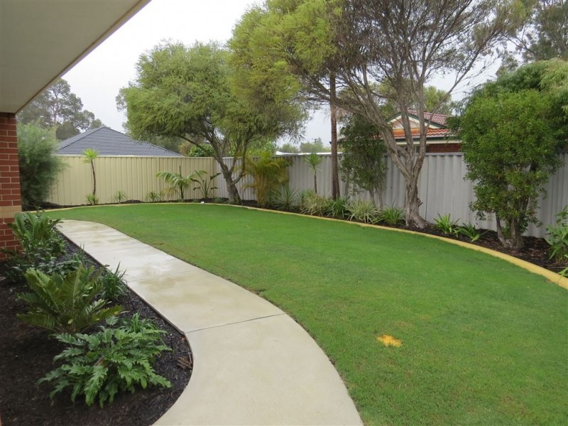 17A Roy Road, Coodanup WA 6210