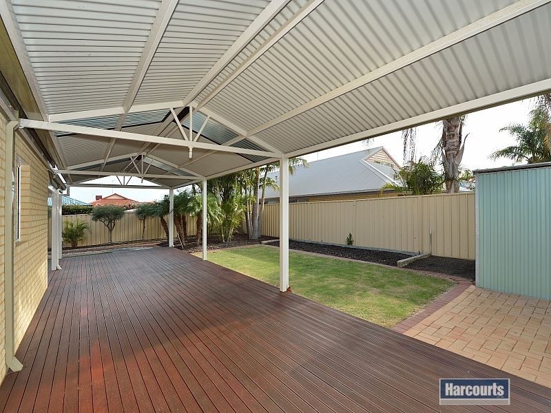 25 Brouwer Trail, Dudley Park WA 6210