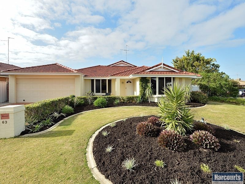 63 Caravel Way, Halls Head WA 6210