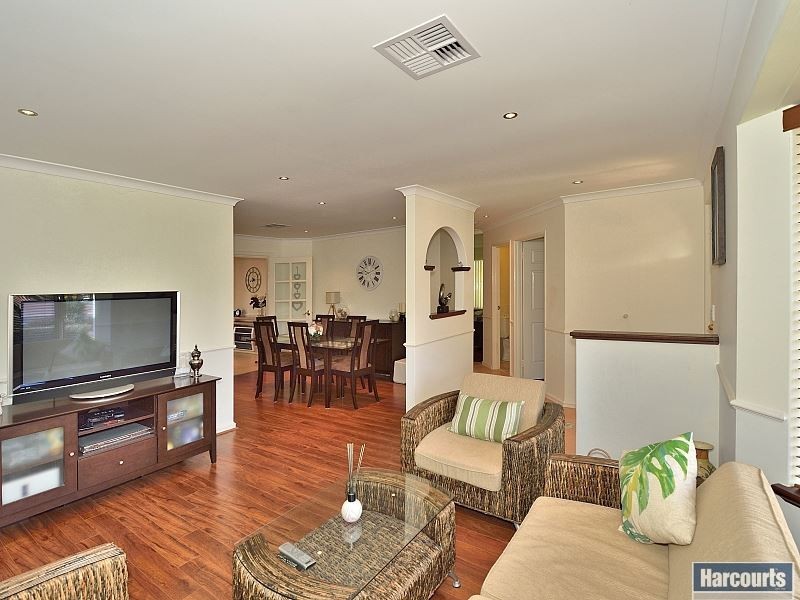 63 Caravel Way, Halls Head WA 6210