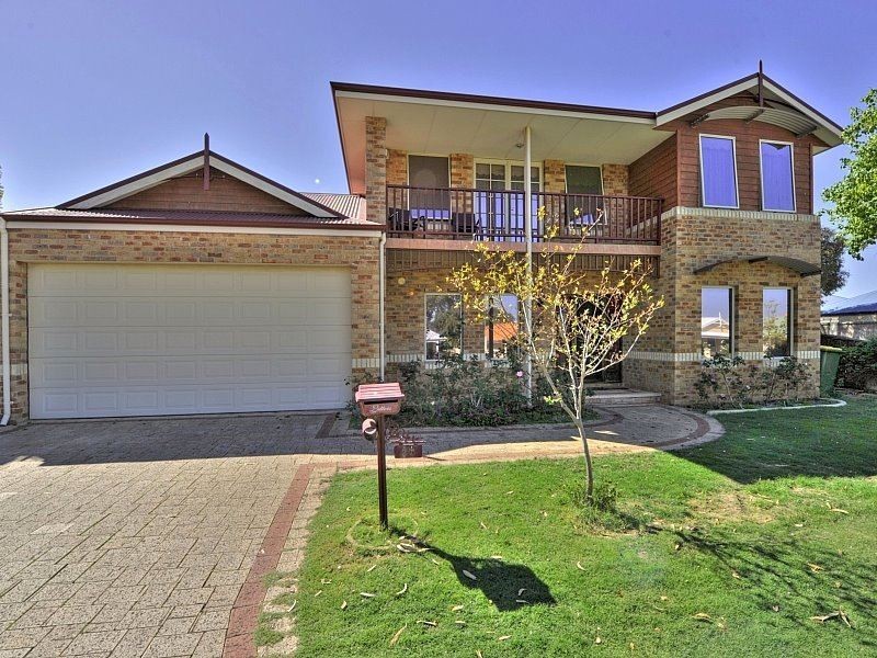 37 Mariners Cove Drive, Dudley Park WA 6210