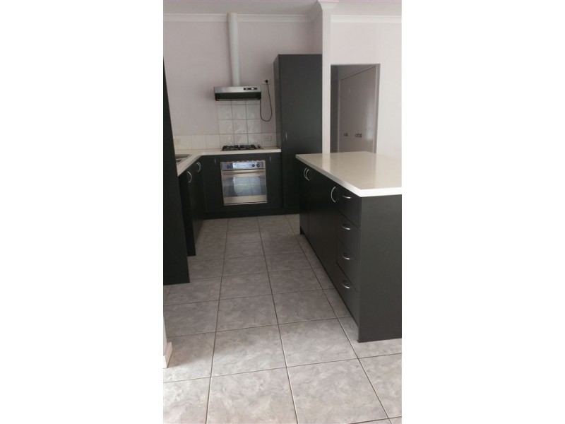 10 Fifth Ave, Mandurah WA 6210