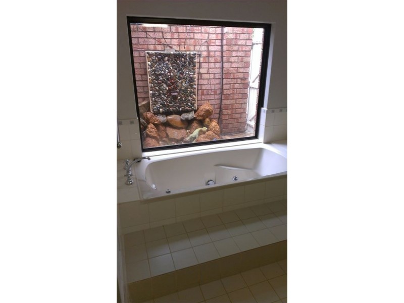 2A Durong Court, Greenfields WA 6210