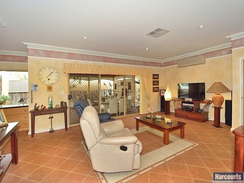 1 Roma Court, Dawesville WA 6211
