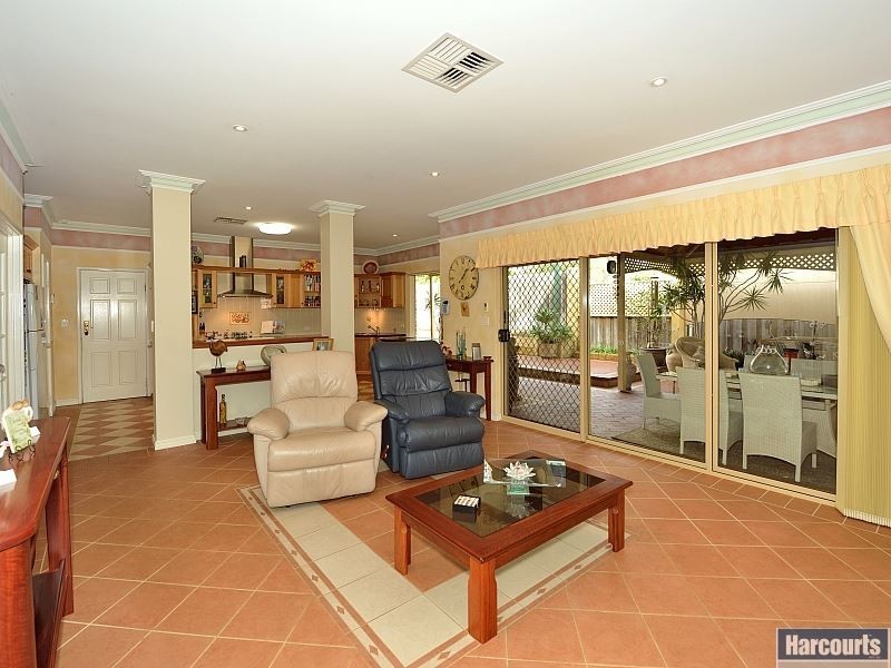 1 Roma Court, Dawesville WA 6211