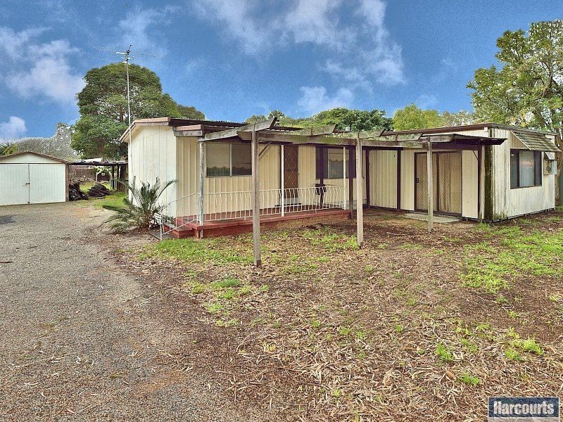 6 Roy Road, Coodanup WA 6210