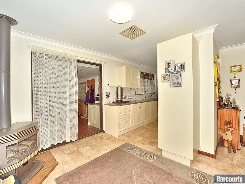 2 Denham Street, Dudley Park WA 6210