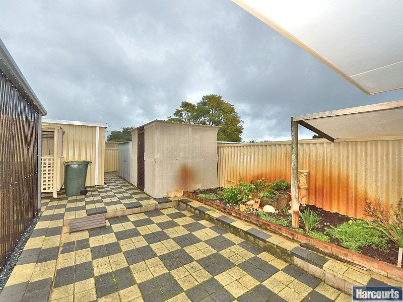 2 Denham Street, Dudley Park WA 6210