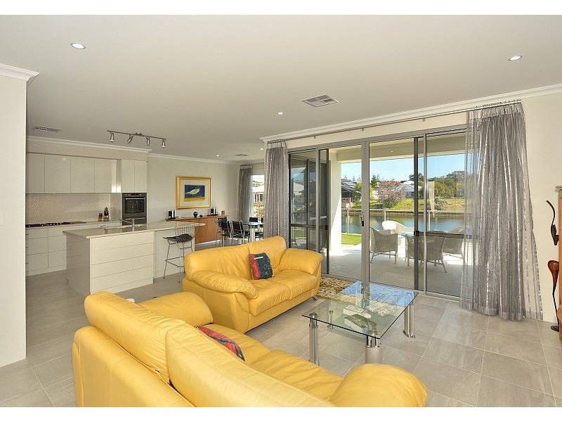 109 Avocet Island Quay, Wannanup WA 6210