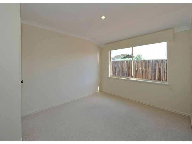 14 Malibu Point, Halls Head WA 6210