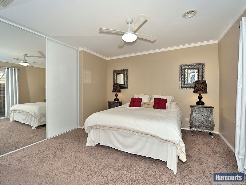 1 Darley Grove, Halls Head WA 6210