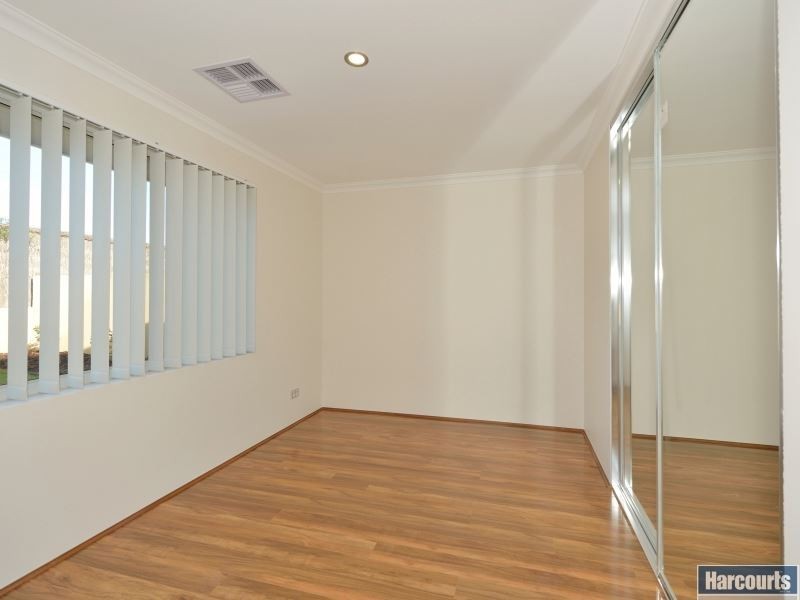 76 Northport Boulevard, Wannanup WA 6210