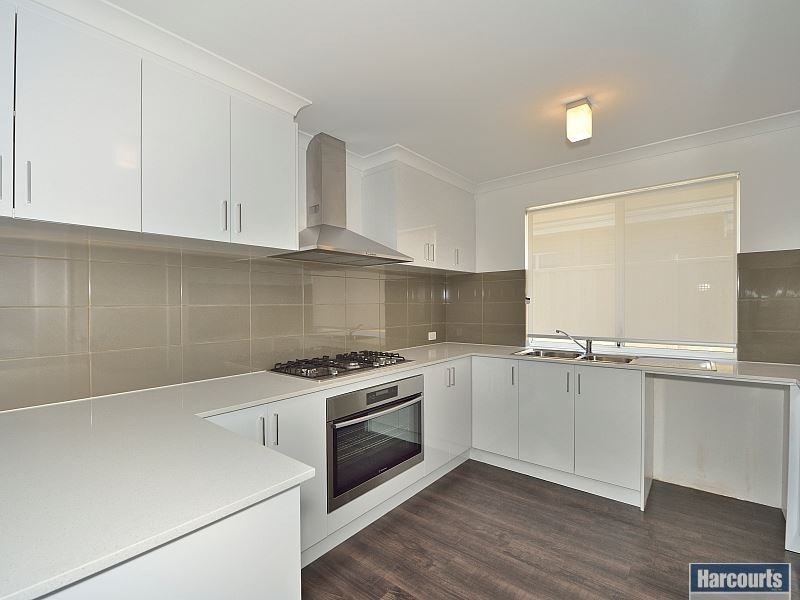 24 Nullagine Pass, Dawesville WA 6211