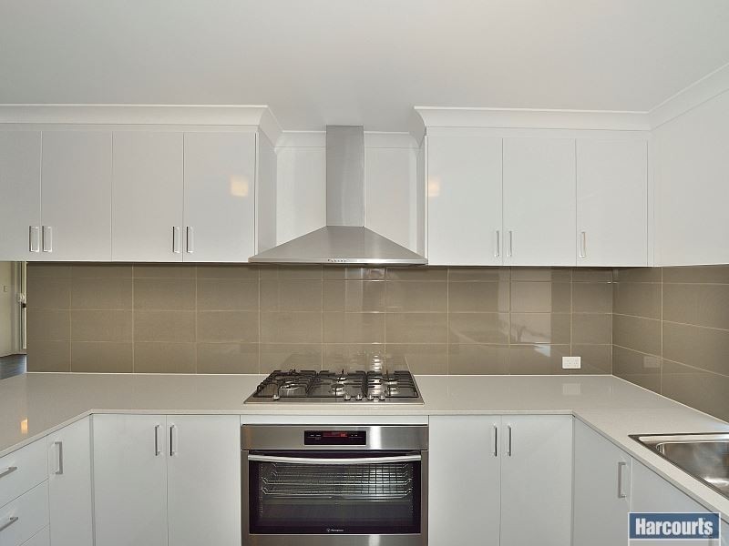 24 Nullagine Pass, Dawesville WA 6211