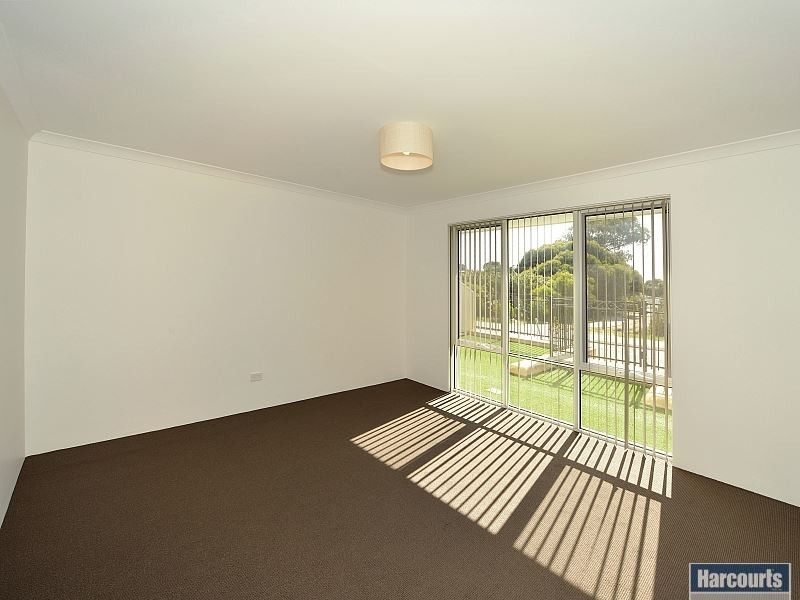 24 Nullagine Pass, Dawesville WA 6211