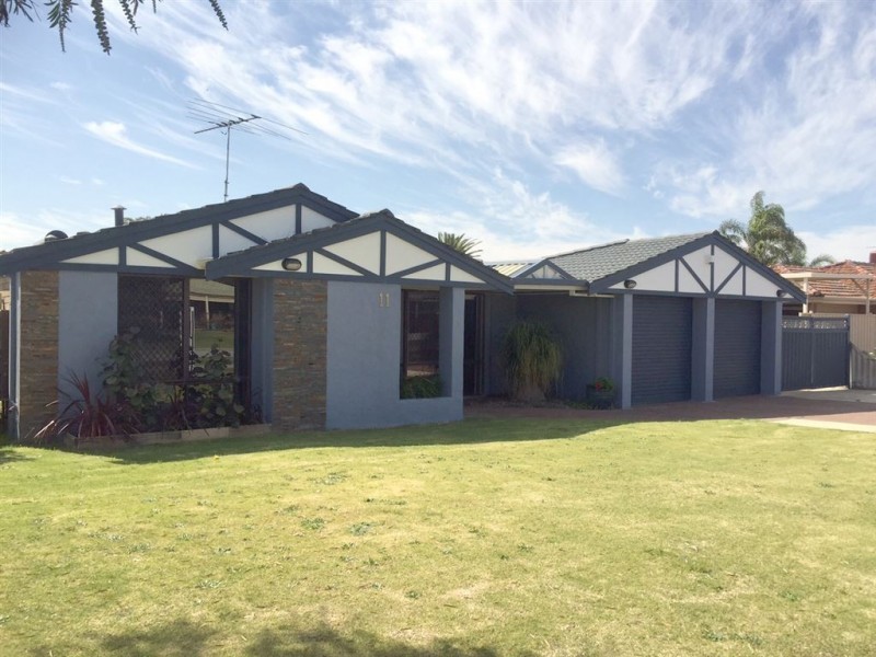 11 Jamaican Road, Safety Bay WA 6169