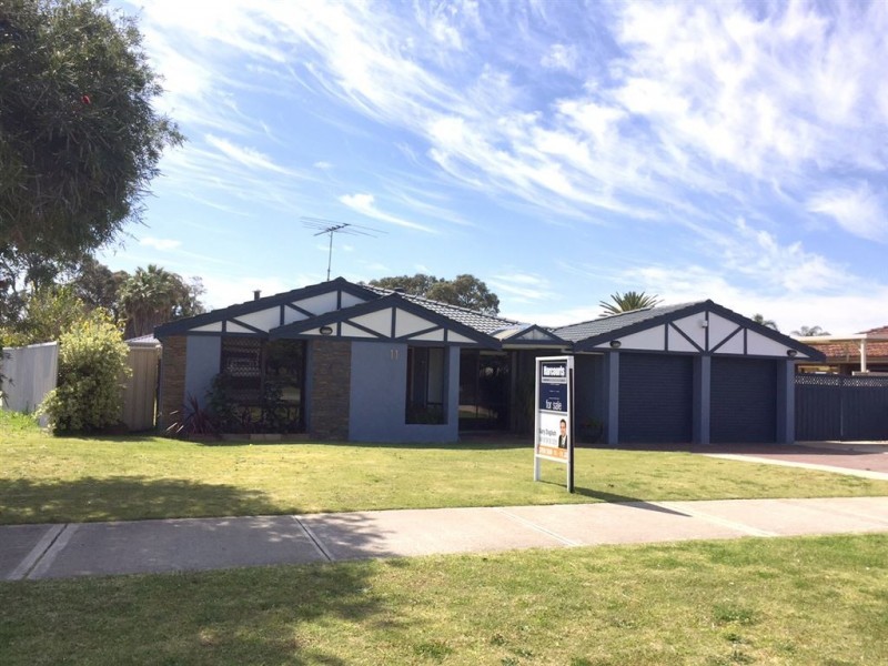 11 Jamaican Road, Safety Bay WA 6169