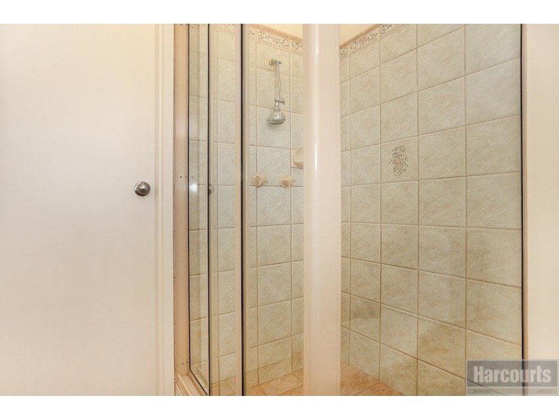 8 Elmore Way, Dudley Park WA 6210