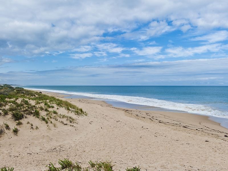 15 Bouvard Place, Preston Beach WA 6215