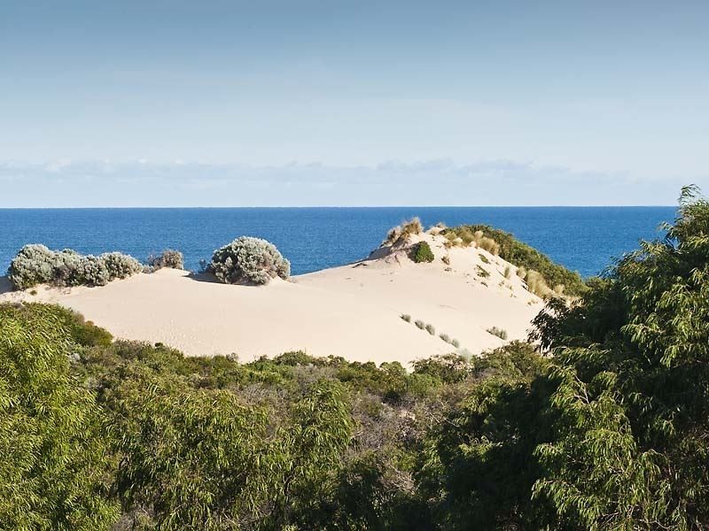 15 Bouvard Place, Preston Beach WA 6215