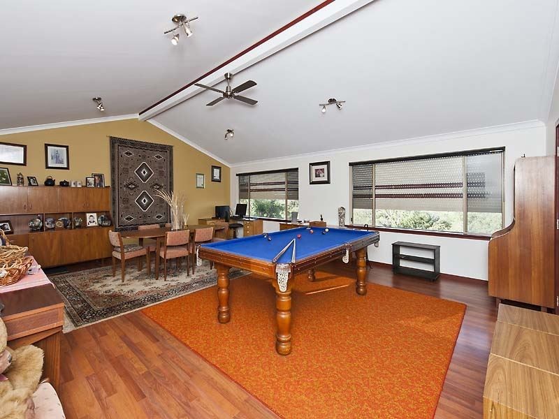 15 Bouvard Place, Preston Beach WA 6215