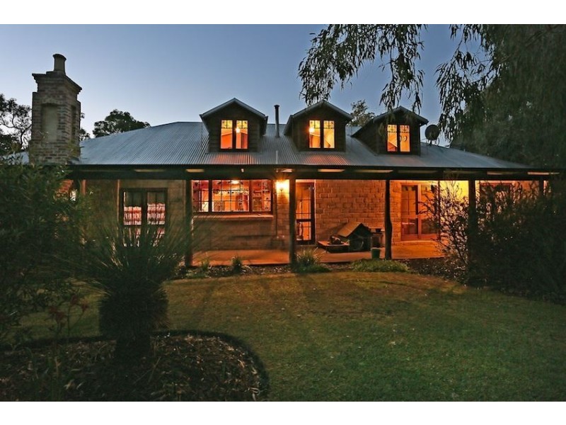 31 Marginata Road, Parklands WA 6180